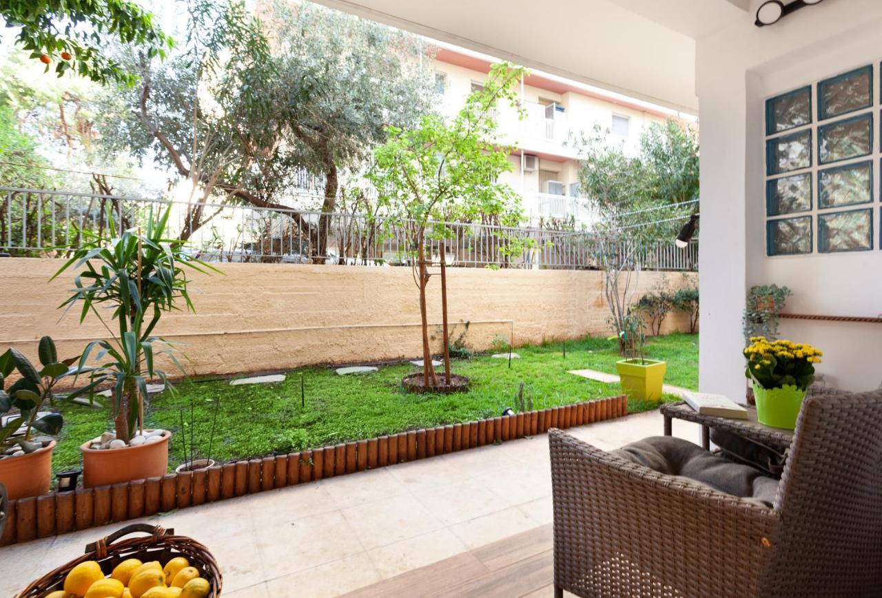 Seaside Apartment By Flisvos Marina Athens Luaran gambar