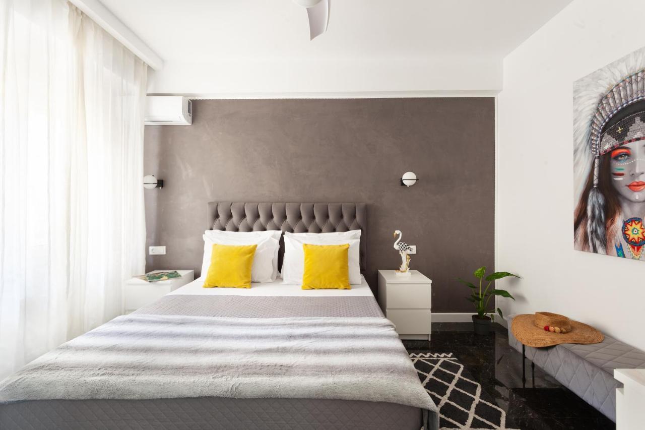 Seaside Apartment By Flisvos Marina Athens Luaran gambar
