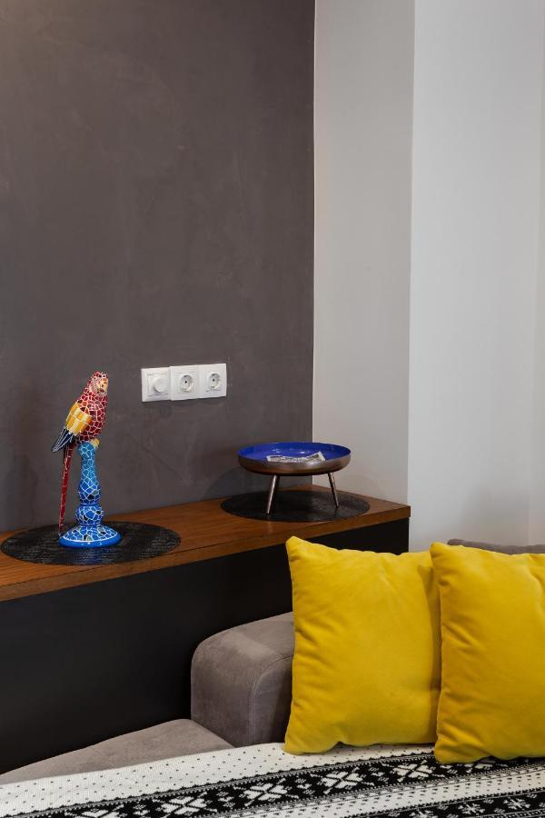 Seaside Apartment By Flisvos Marina Athens Luaran gambar